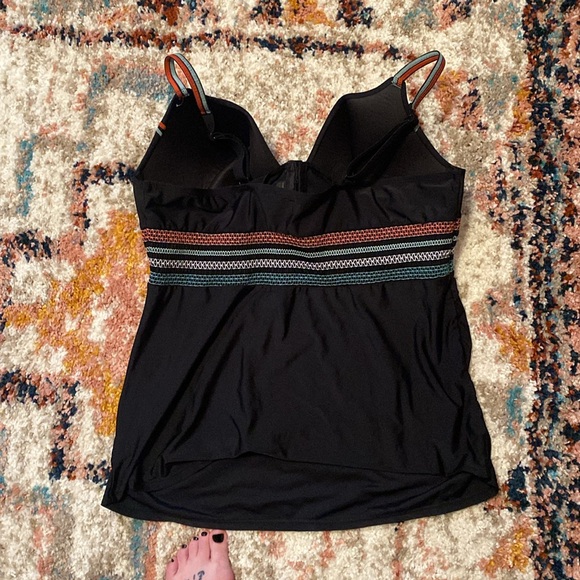 Cacique 46DD swimsuit top - Picture 5 of 5